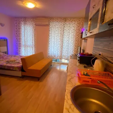 Stella Polaris 2 Sunny شقة