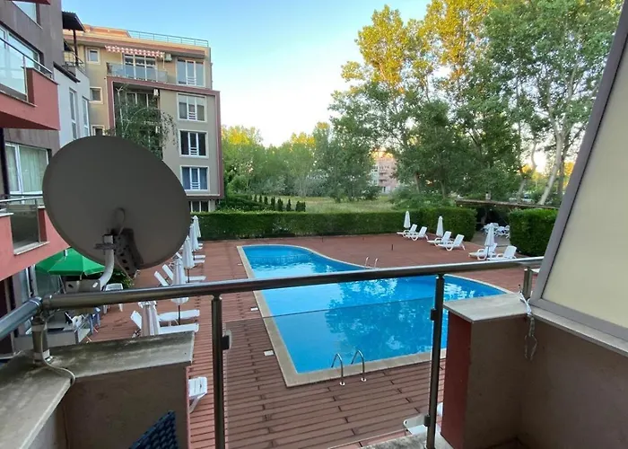 Stella Polaris 2 Sunny Апартаменты *